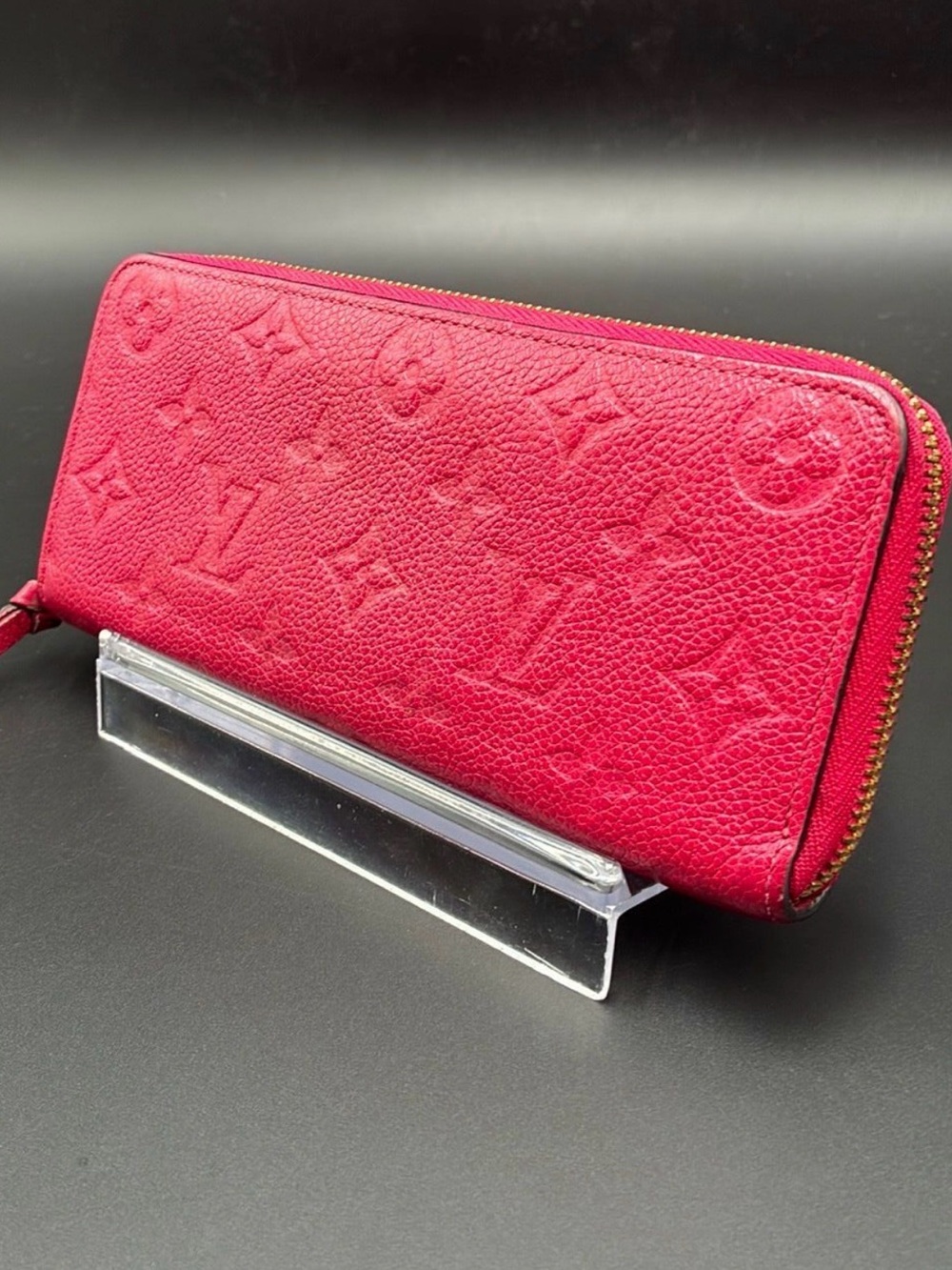 AUTHENTIC Louis Vuitton Empreinte Clemence
Wallet, Fuchsia